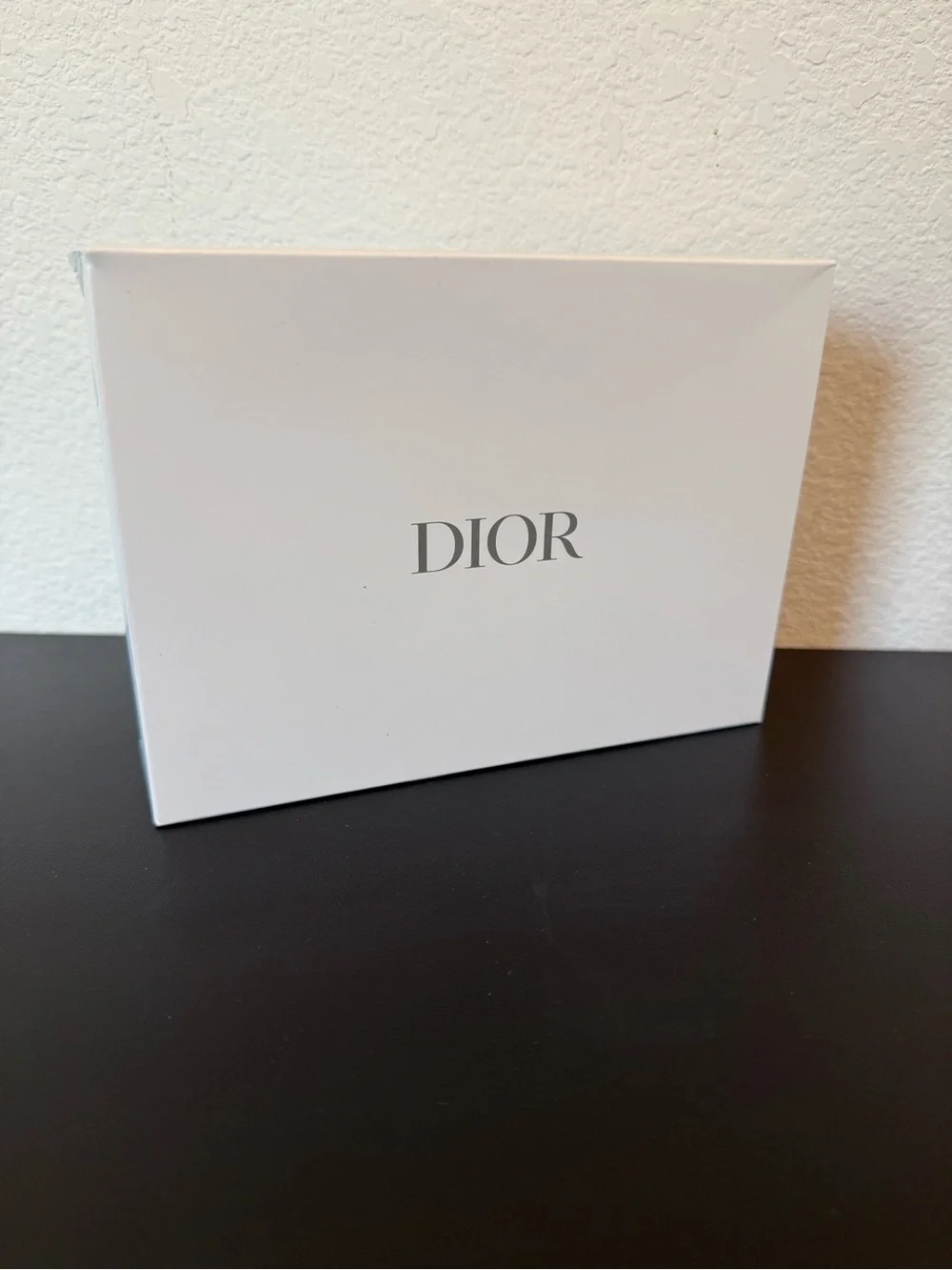 Dior vibrant red